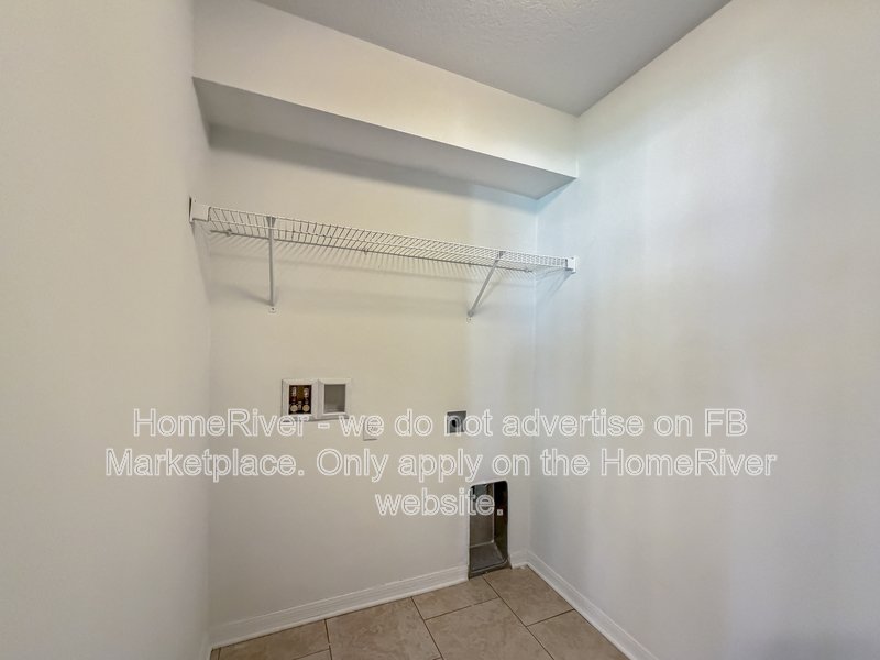 Available Now! Amazing 4 bed 3 bath home! property image
