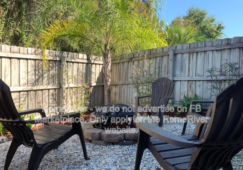 3BR/2.5BA Townhome - Screened Lanai property image