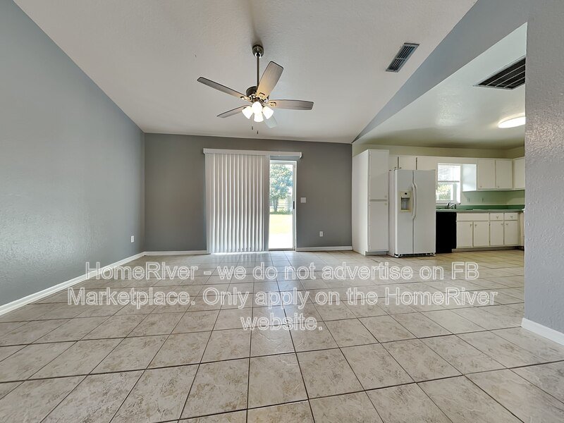 Apply Now!!! 21 Hemlock Radial Loop property image