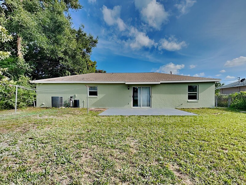 Apply Now!!! 21 Hemlock Radial Loop property image