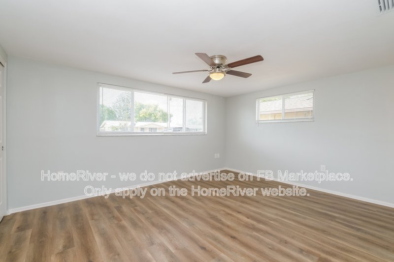 Available Now! Amazing 3 bed 2 bath home! property image