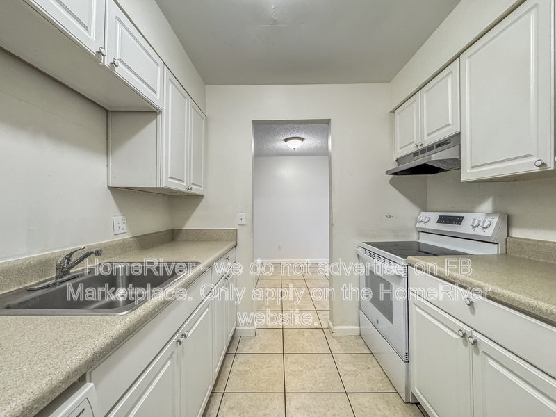 GREAT LOCATION -  SECTION 8 ACCEPTED property image