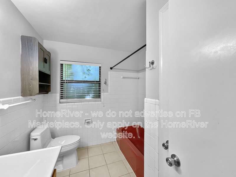 Available Now! Amazing 3 bed 2 bath home! property image