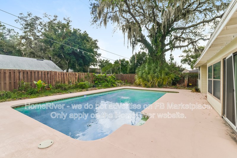 Available Now! Amazing 3 bed 2 bath home! property image