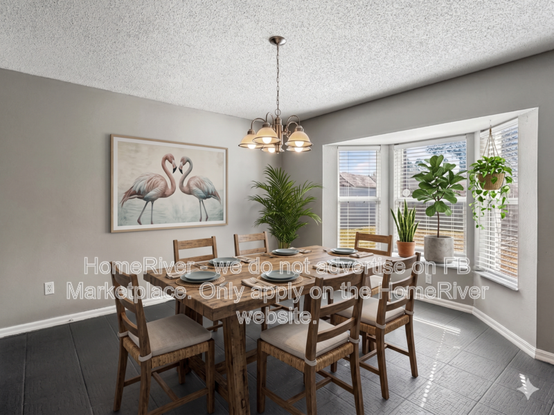 Available Now! Amazing 3 bed 2 bath home! property image