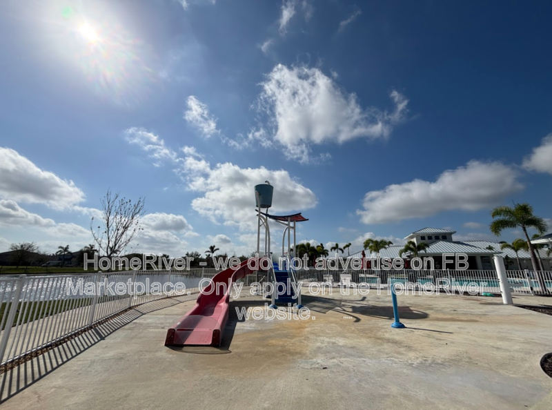 4BR Home with Loft - Fenced Yard - Resort Amenities! property image
