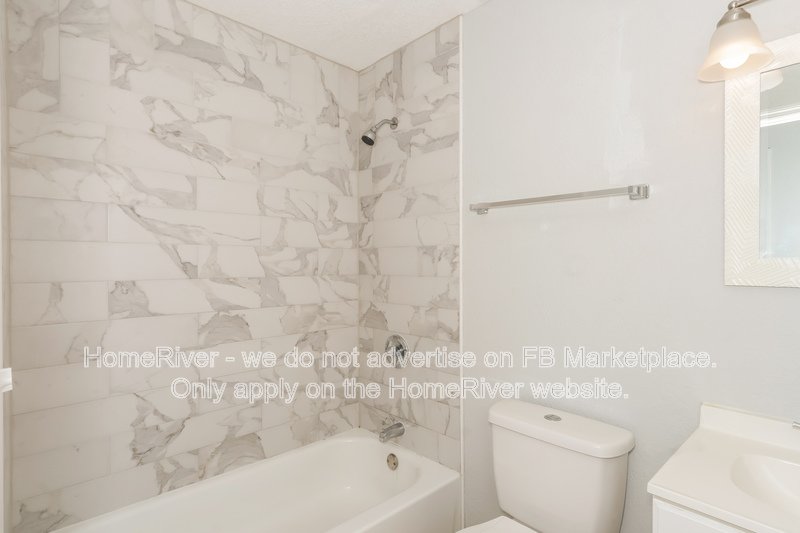 Adorable 3 bed 2 bath Single Family Home property image