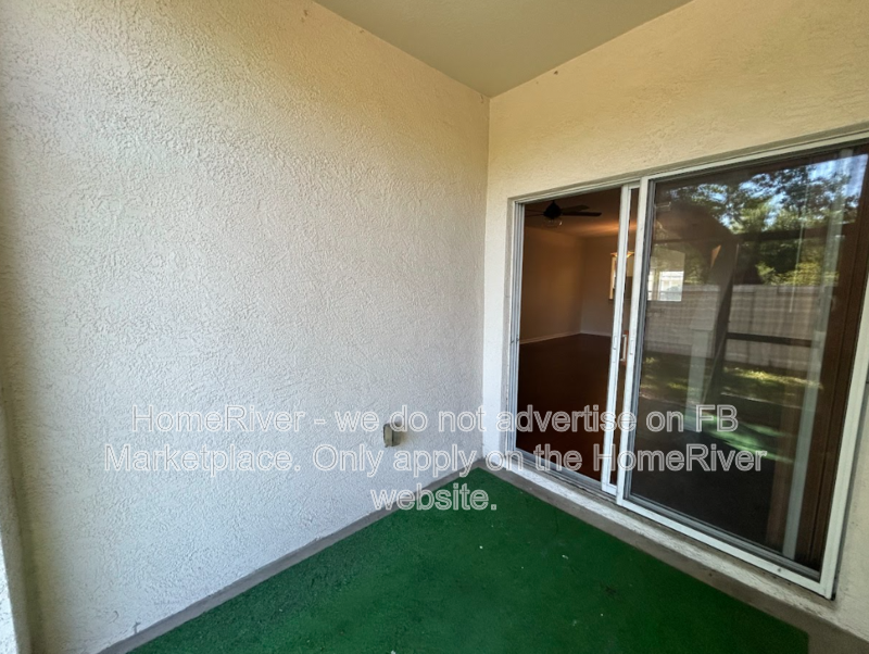 2BR Townhome - Dual Ensuite Baths + Den -  Gated Community property image