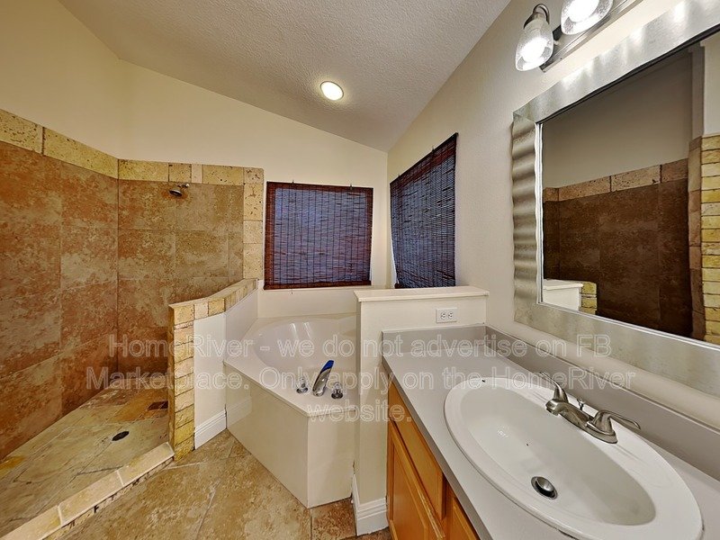 Apply Now!!! 2874 ALOMA OAKS DR property image