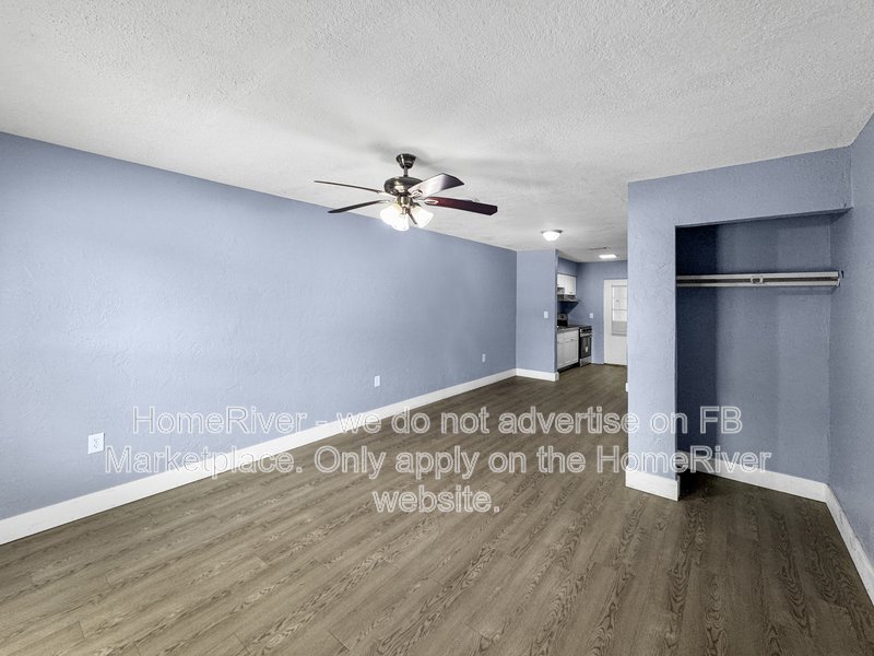Bradenton Charm - Renovated 2BR w/ Screened Lanai property image