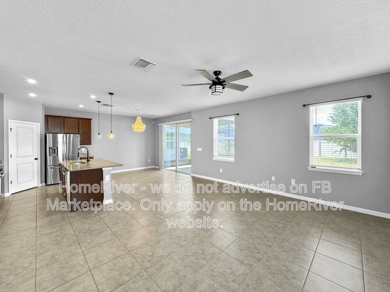 Spacious 3BR + Loft - Screened Lanai - Resort-Style Amenities property image