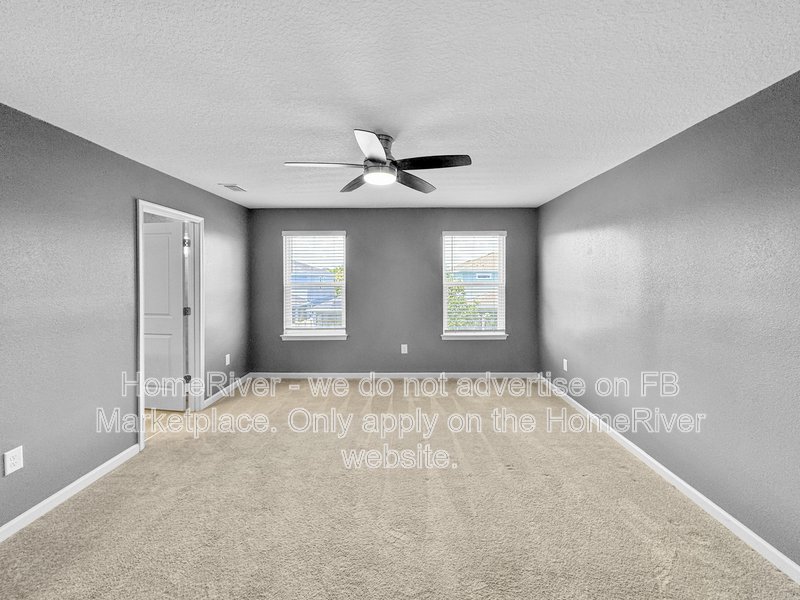 Spacious 3BR + Loft - Screened Lanai - Resort-Style Amenities property image