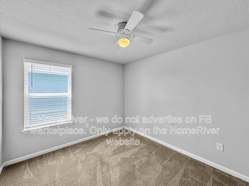 Spacious 3BR + Loft - Screened Lanai - Resort-Style Amenities property image