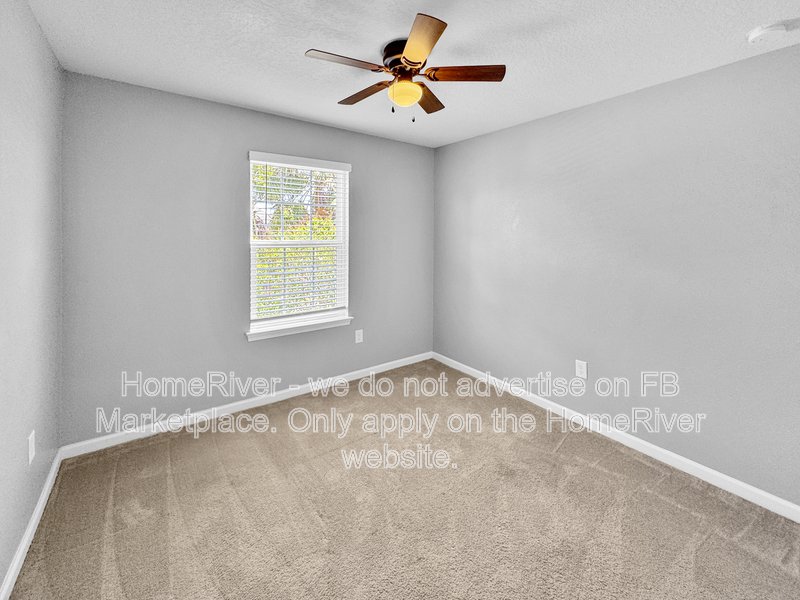 Spacious 3BR + Loft - Screened Lanai - Resort-Style Amenities property image