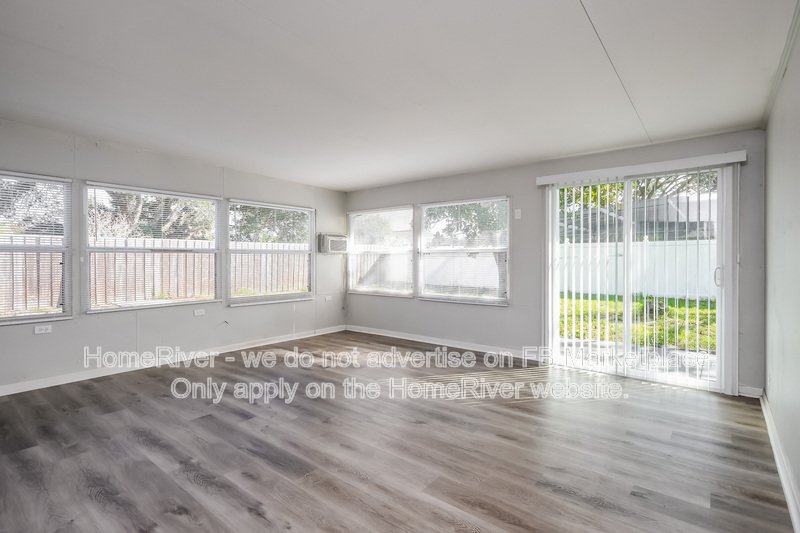 Available Now! Amazing 4 bed 3 bath home! property image