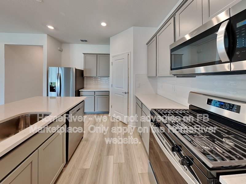 Modern 3BR Home in Marwood Community ? Lawn Care Included property image