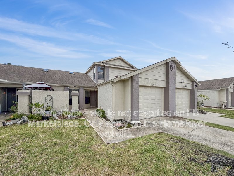 Apply Now!!! 12253 Augusta Woods Cir property image