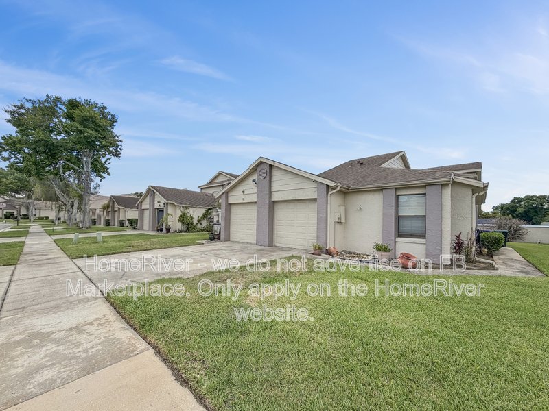 Apply Now!!! 12253 Augusta Woods Cir property image