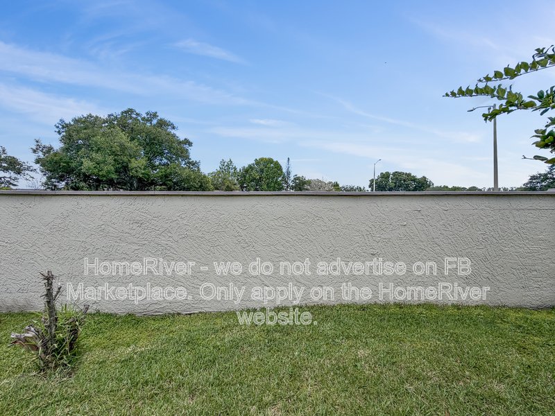 Apply Now!!! 12253 Augusta Woods Cir property image