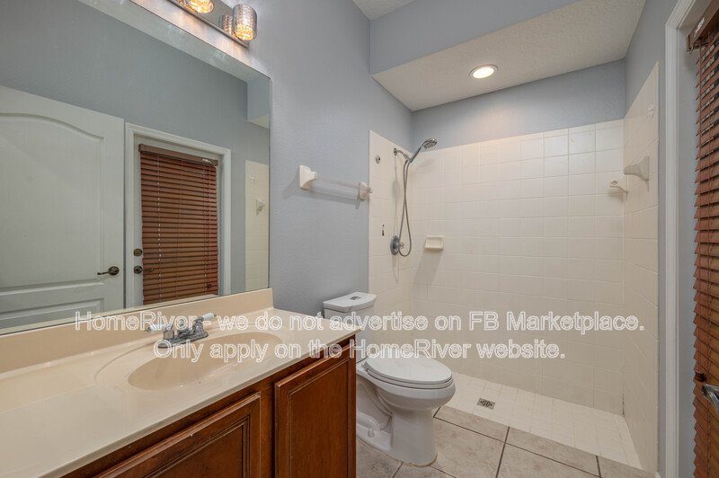 Spacious 4BR Home | 3-Car Garage, Fenced Yard | No Carpet! property image