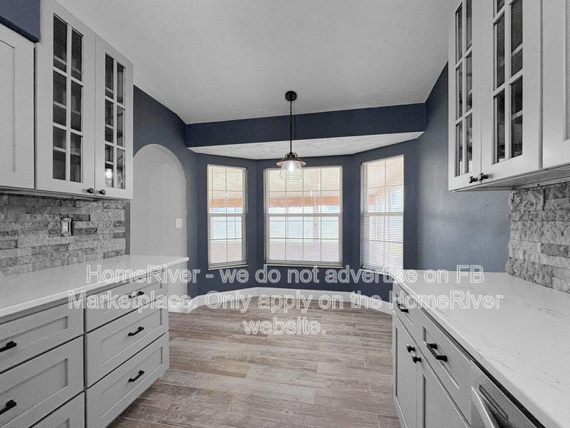 Apply Now !!! 4021 NE 6TH CT, property image