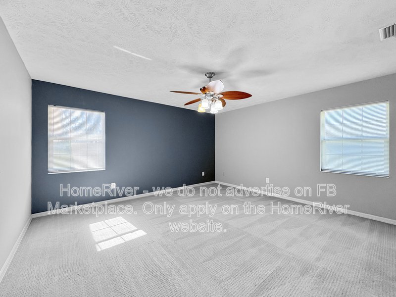 Apply Now !!! 4021 NE 6TH CT, property image