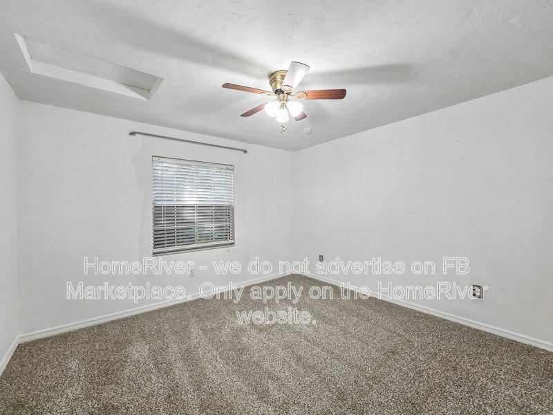 Apply Today!!! 4325 NE 3RD CT, property image