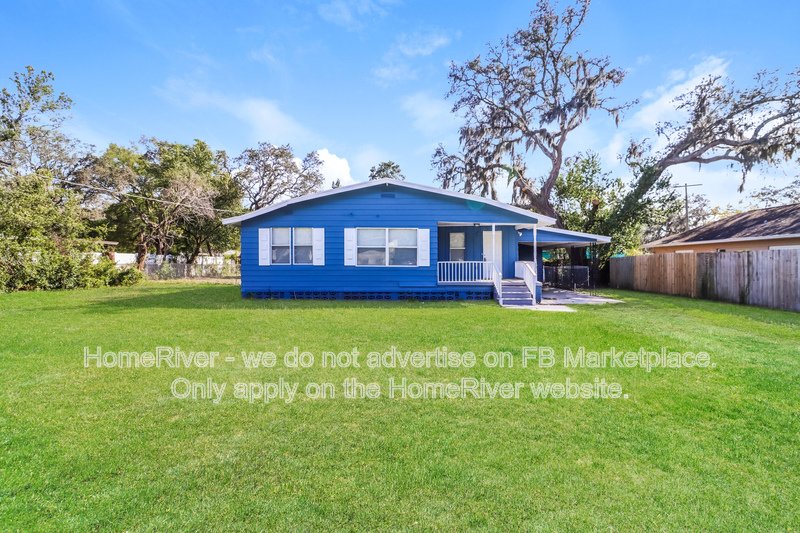 Coming Soon | Pets Welcome | Covered Carport | Covered Front Porch property image