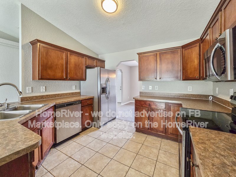 Available Now | Pets Welcome | 2 Car Garage | Covered Back Patio property image