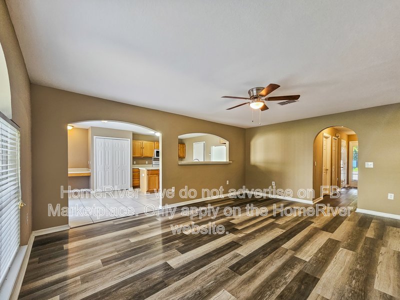 Available Now | Pets Welcome | 2 Car Garage | Concrete Patio property image