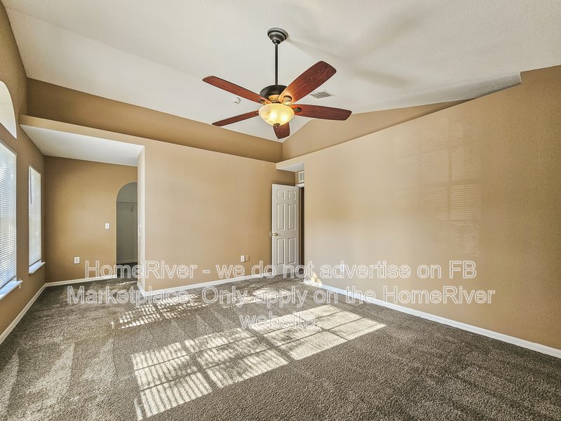 Available Now | Pets Welcome | 2 Car Garage | Concrete Patio property image