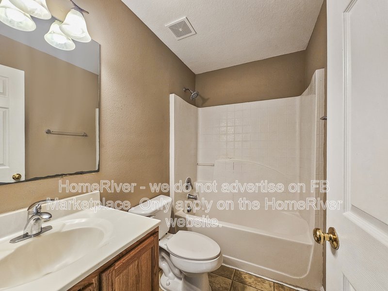 Available Now | Pets Welcome | 2 Car Garage | Concrete Patio property image