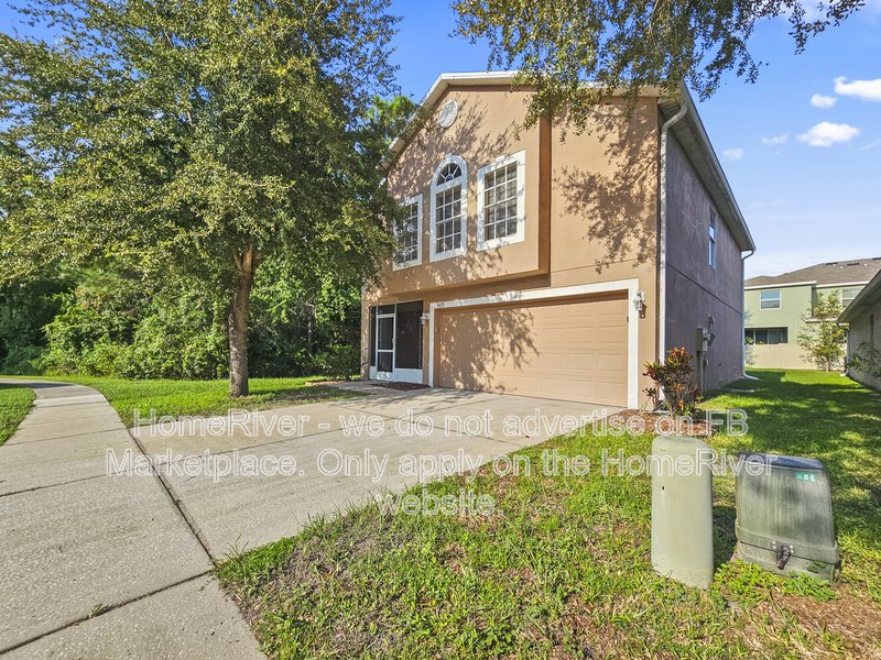 Available Now | Pets Welcome | 2 Car Garage | Concrete Patio property image