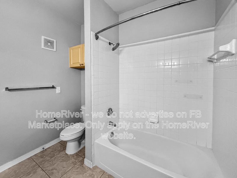 Upgraded 2/2 Condo on the 2nd floor in Mosaic! property image
