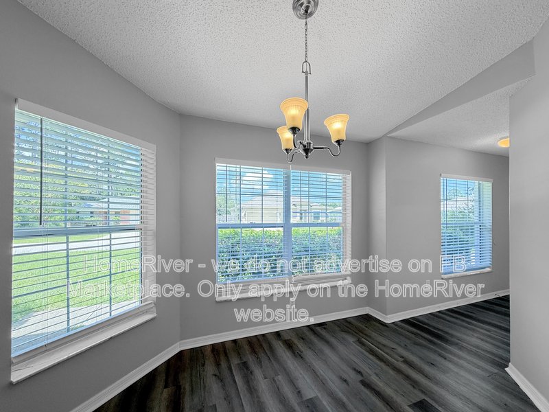 Available Now | Pets Welcome | 2 Car Garage | Screened-in Patio property image