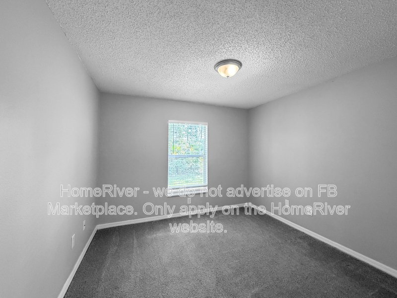 Available Now | Pets Welcome | 2 Car Garage | Screened-in Patio property image