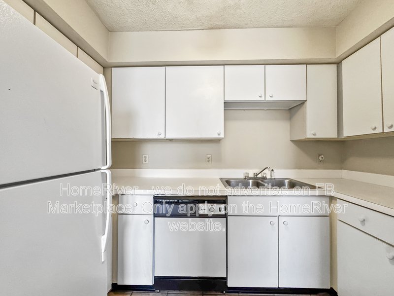 Community Pool | Pool Access | Den/Flex Space | Tennis Court property image